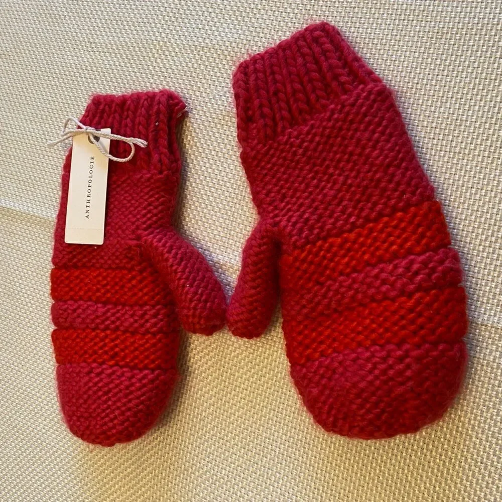 NWT Anthropologie magenta hot pink and red striped mittens bohemian knit yarn